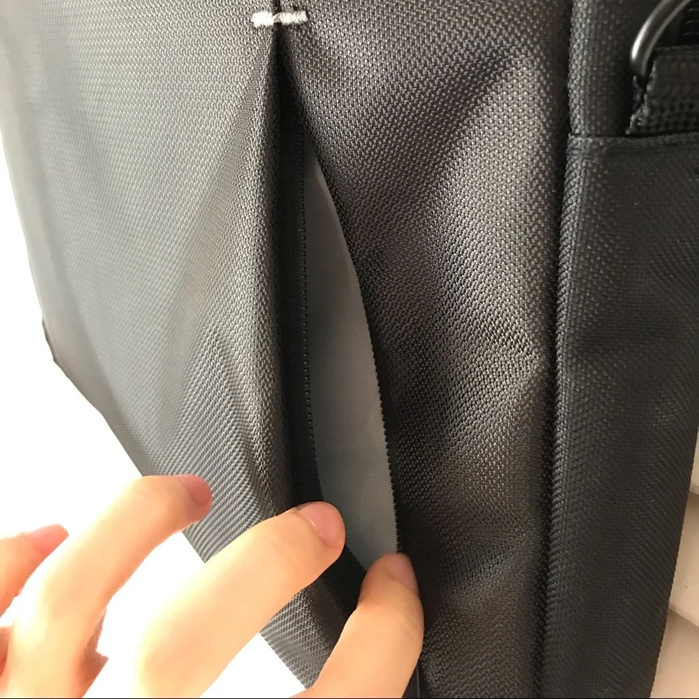 New! HP 14.1 Business Slim Top Load laptop bag